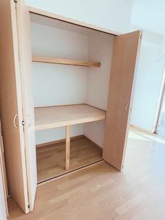 エヴァーグリーン新羽の内装写真