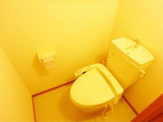 トイレ　嬉しいシャワートイレもございます