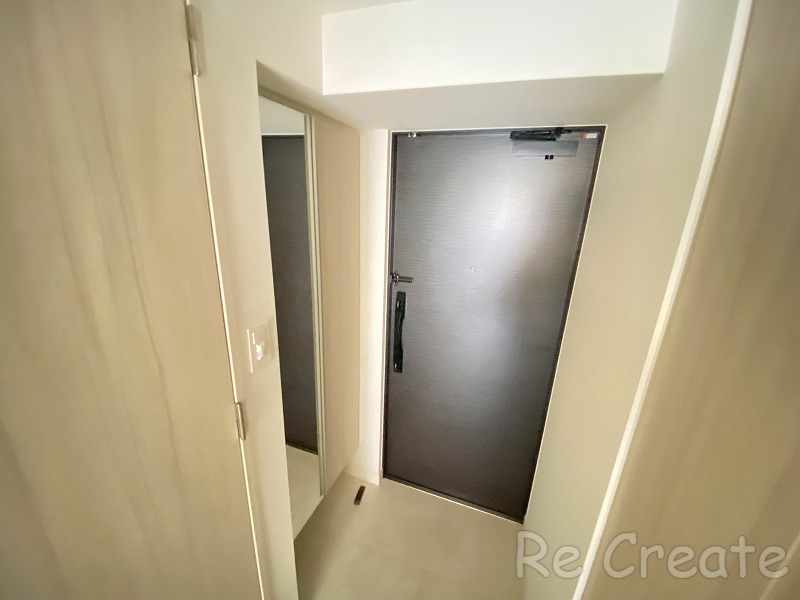 S-RESIDENCE堺筋本町Unoの玄関写真