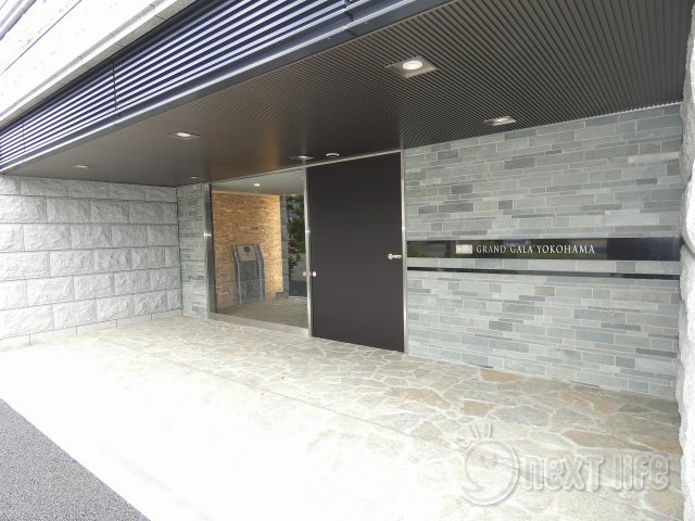 ＪＲ東海道本線 横浜駅 徒歩15分 10階建 築7年の外観写真