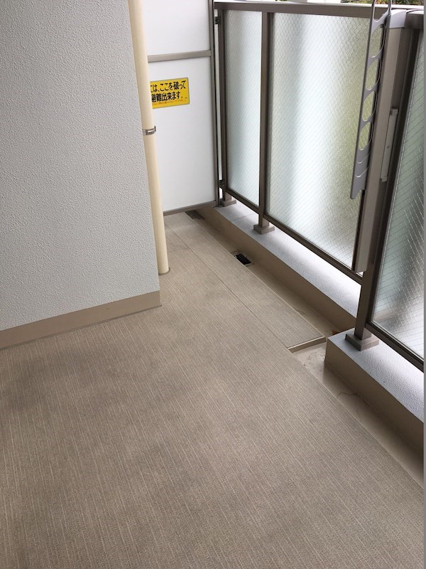 バルコニー