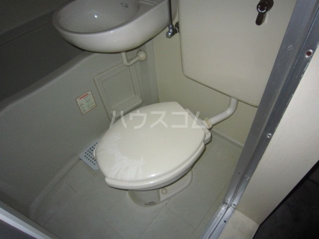 エクセレント行徳のトイレ写真