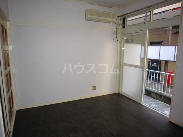 エクセレント行徳の内装写真
