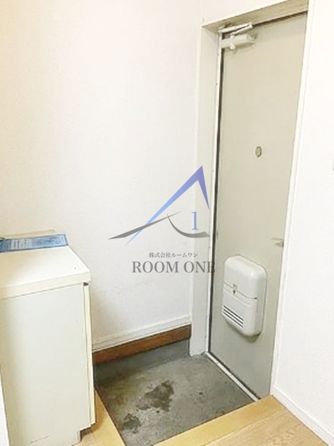 玄関　玄関です。