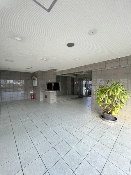 阪急宝塚線 曽根駅 徒歩18分 3階建 築36年の外観写真