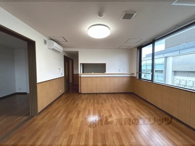 居室・リビング　居室