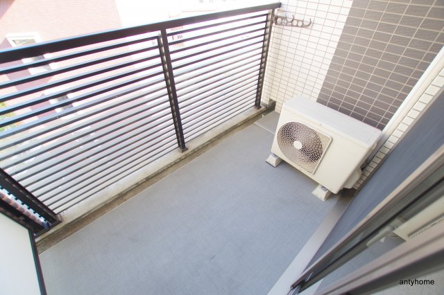阪急神戸線 中津駅 徒歩5分 8階建 築18年の内装写真