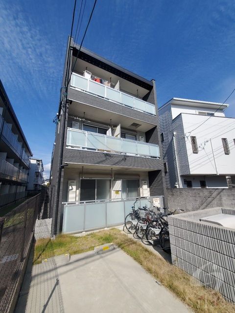 ＪＲ東海道本線 千里丘駅 徒歩7分 築8年