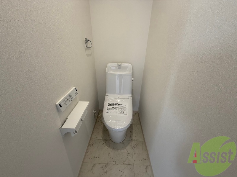 トイレ　ウォシュレット付きトイレはいつでも快適です。