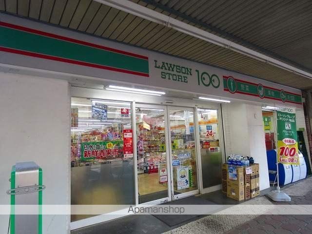 コンビニ　ローソンストア１００（コンビニ）まで399m