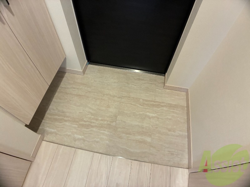 S-RESIDENCE江坂focalの玄関写真