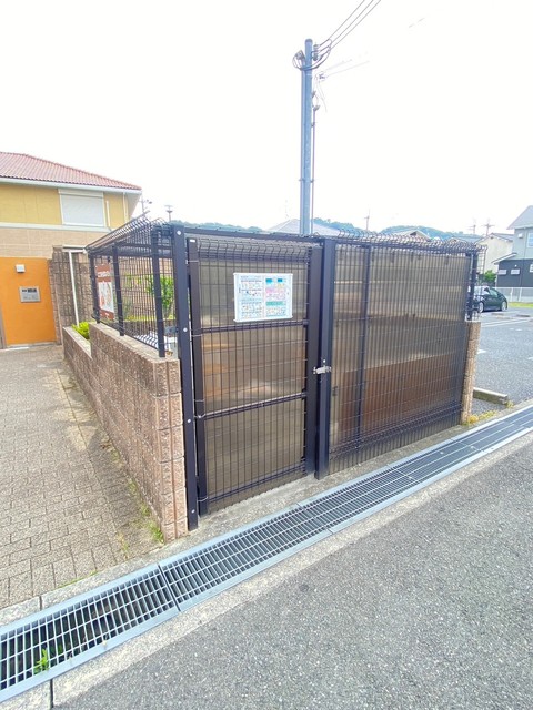 近鉄長野線 汐ノ宮駅 徒歩9分 2階建 築17年の外観写真