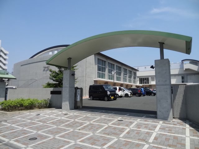 小学校　浜松市立双葉小学校（小学校）まで250m