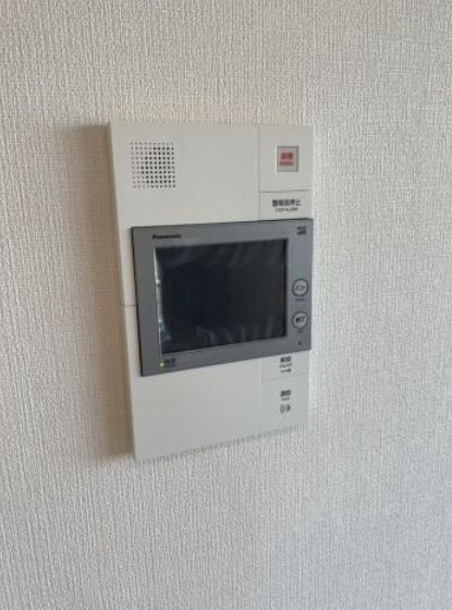 セキュリティ　☆モニター付きインターホン☆