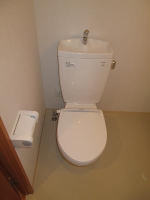 東急東横線 日吉駅 徒歩9分 10階建 築20年のトイレ写真