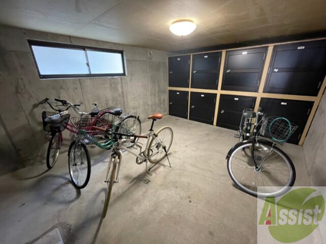 地下鉄南北線 北２４条駅 徒歩5分 3階建 築16年の外観写真