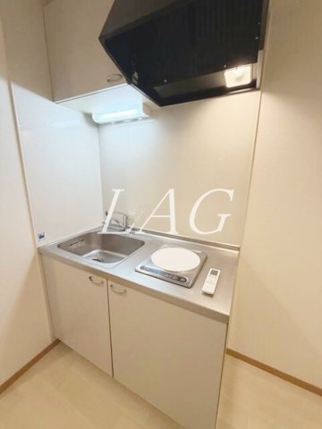 東急東横線 学芸大学駅 徒歩4分 3階建 築24年のキッチン写真