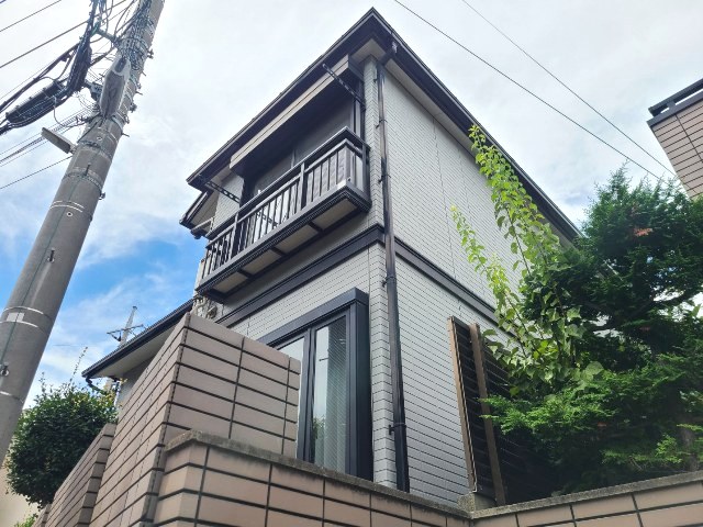 建物外観　★軽量鉄骨造２階建てアパート！外観です★