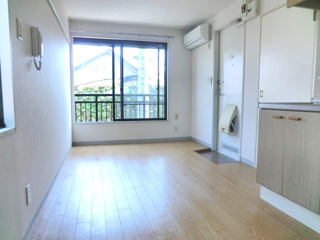 居室・リビング　★洋室５．５帖の居室の画像です★