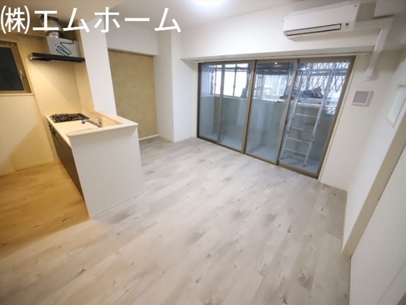 バルコニー　LDK12.9帖　バルコニー付