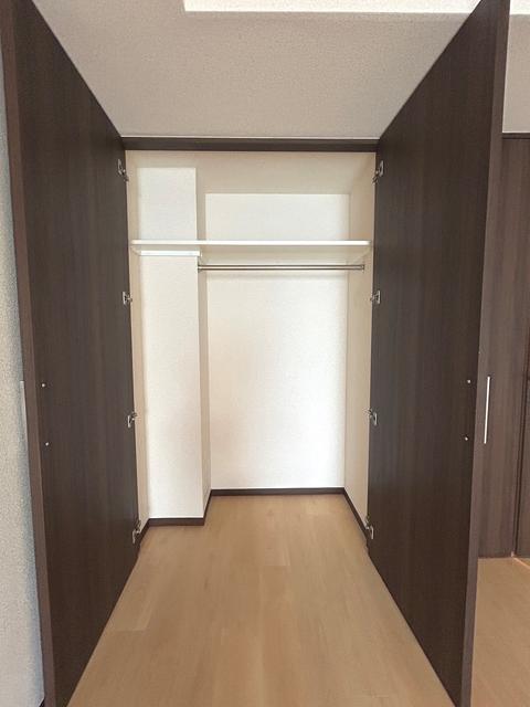 都営大江戸線 清澄白河駅 徒歩11分 8階建 築19年の内装写真