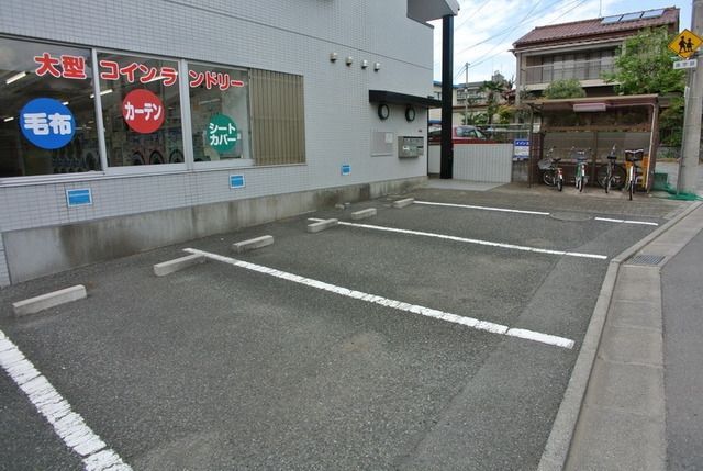 駐車場　☆駐車場☆
