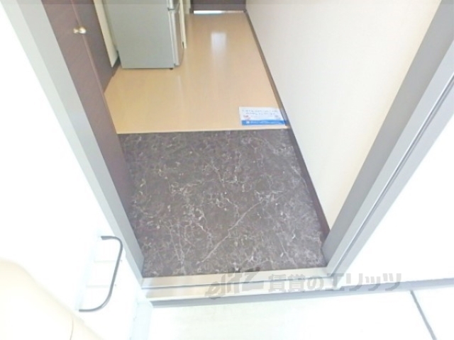 レオネクストコンフォール百々の玄関写真
