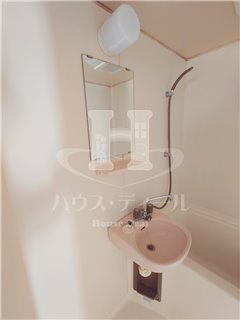 ＪＲ京浜東北線 西川口駅 徒歩10分 3階建 築36年の内装写真