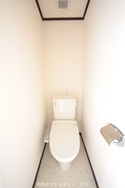 ベネフィットのトイレ写真