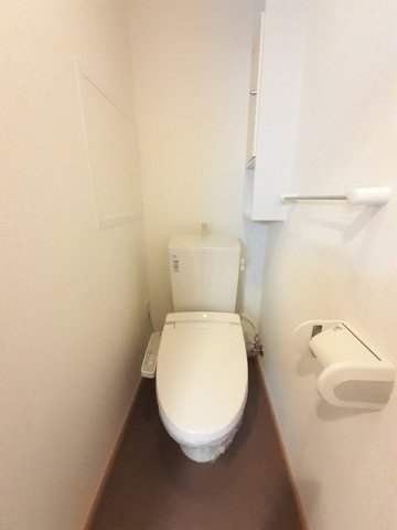 トイレ　トイレもきれいです