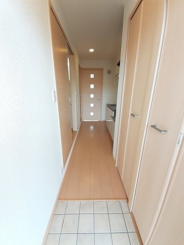 玄関　落ち着いた玄関です