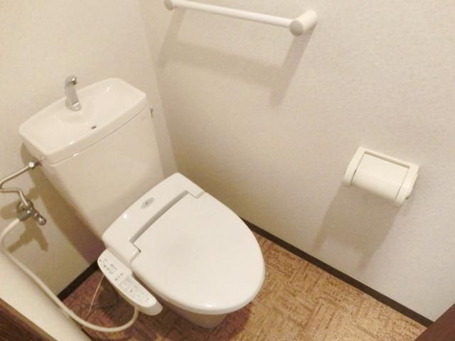 トイレ　★温水洗浄便座★