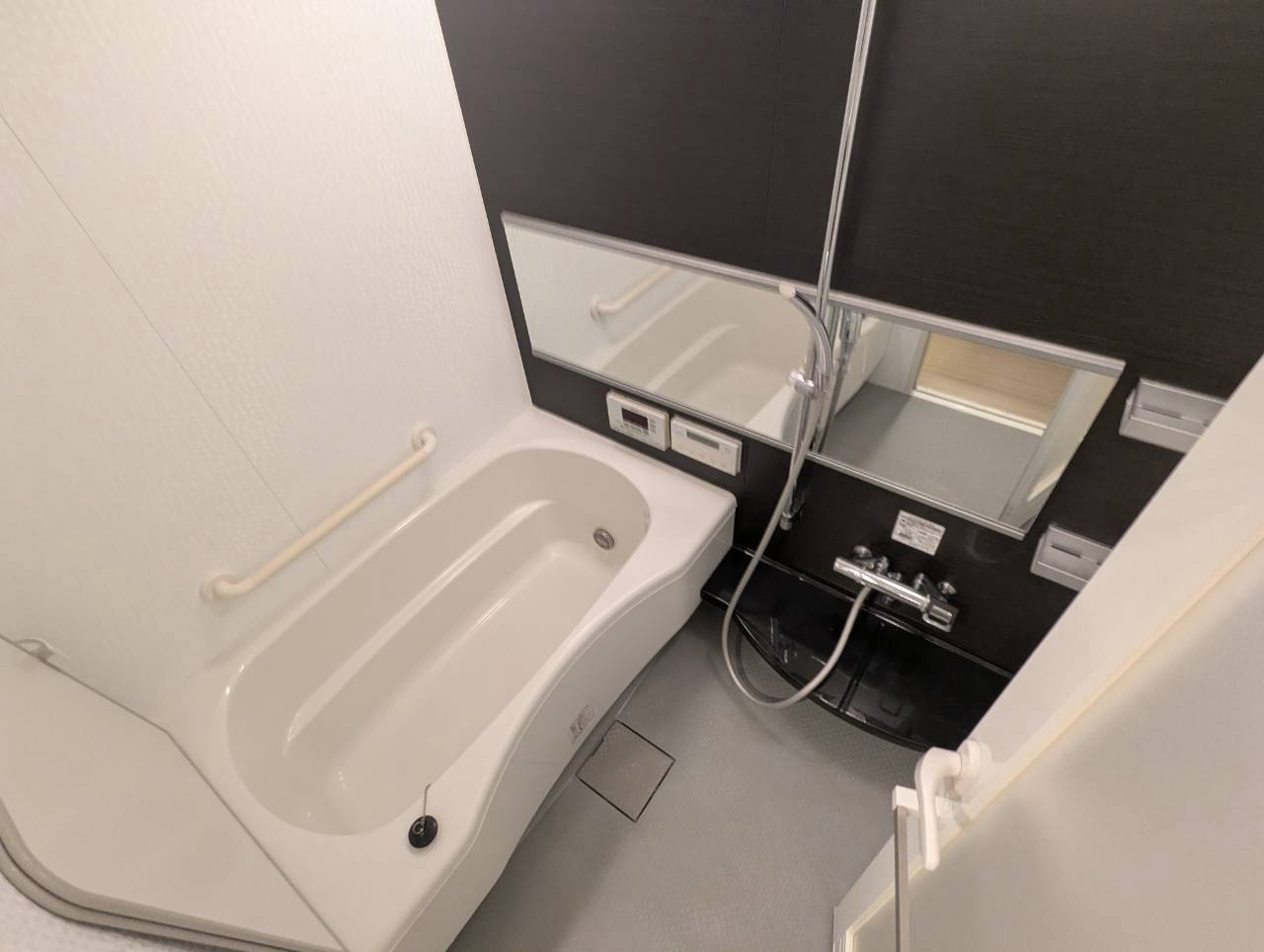 プライムメイツアスタの風呂写真