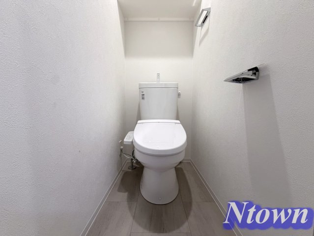 トイレ　落ち着いたトイレです