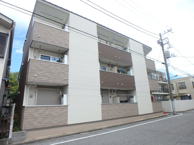 建物外観　反転間取