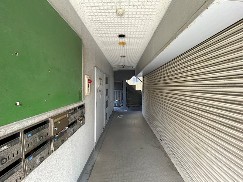 ＪＲ東海道本線 摩耶駅 徒歩7分 6階建 築39年の外観写真