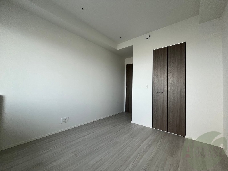 その他部屋・スペース　日当たりが良くて心地よく過ごせそうなお部屋です。