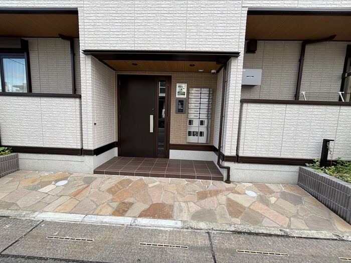 上越新幹線 高崎駅 徒歩10分 3階建 築3年の外観写真