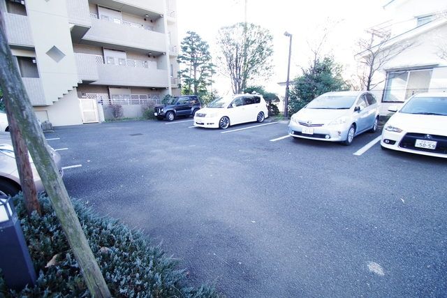 駐車場　★お問い合わせはタウンハウジング町田店まで★