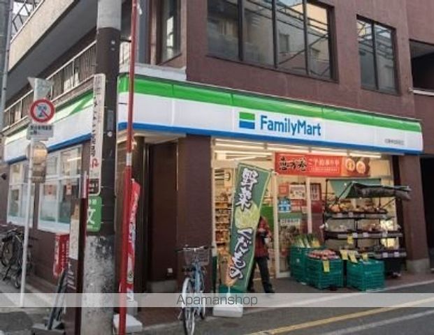 コンビニ　ファミリーマート松陰神社駅前店（コンビニ）まで153m