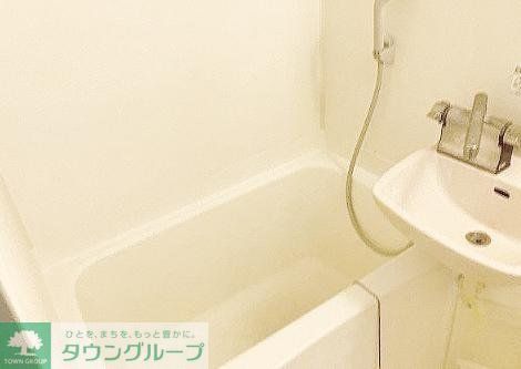 バス・シャワールーム　お部屋探しは株式会社　タウンハウジング　までお気軽にお問合…