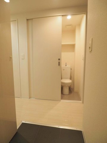 玄関　アルバス