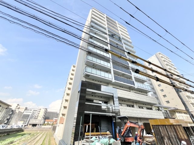 クレストコート江坂垂水町の外観写真