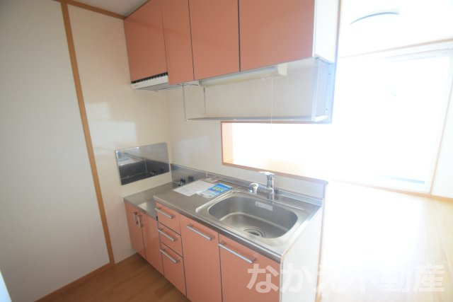 ＪＲ牟岐線 阿波赤石駅 徒歩10分 2階建 築22年のキッチン写真