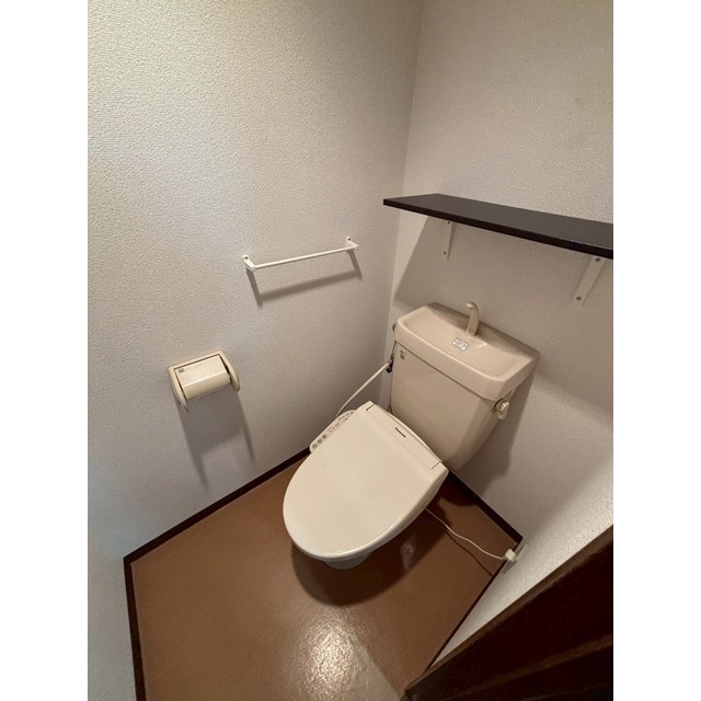 トイレ　他部屋の写真