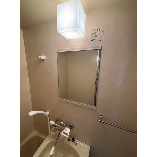 洗面設備　他部屋の写真