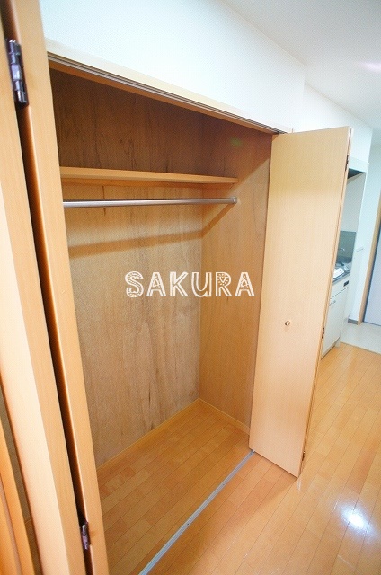 収納　お荷物の多い方でも安心のクローゼット付き♪