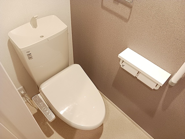 モデルノIIのトイレ写真