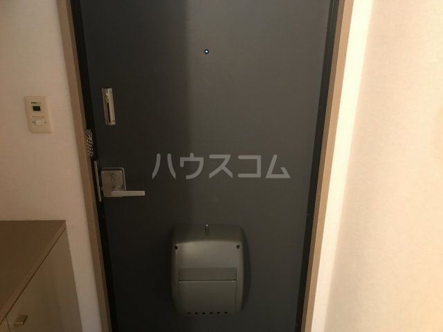 サンビレッジ上郷C棟の玄関写真