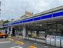 コンビニ　ローソン 名東区本郷二丁目店（コンビニ）まで302m